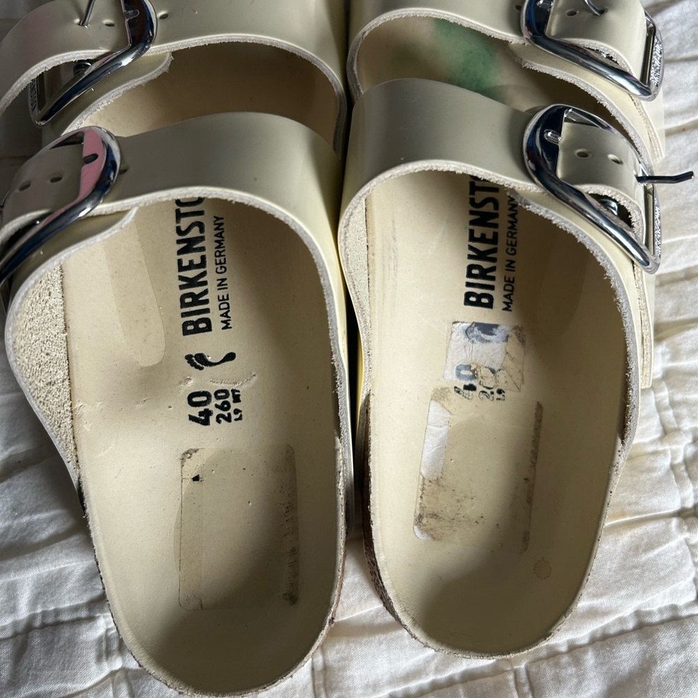 Yellow Gloss Birkenstock sandals - Picture 4 of 4